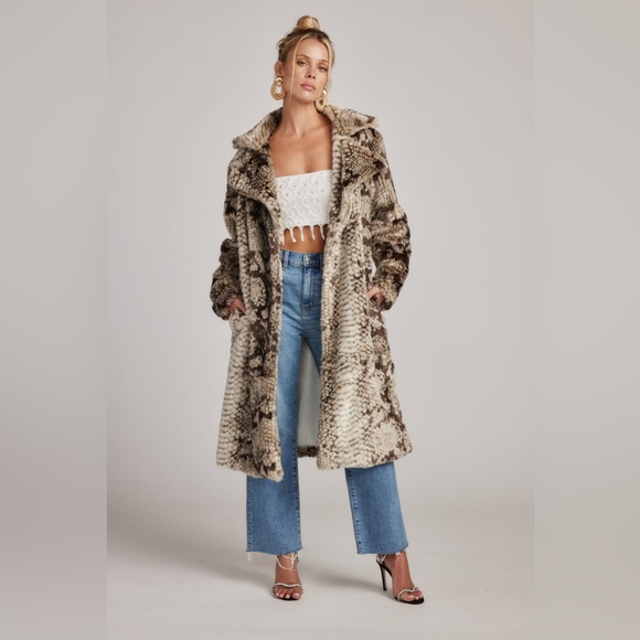 ISO 🚩 12TH TRIBE VIVIENNE GREY SNAKE PRINT FAUX FUR JACKET - NOT FOR SALE - Picture 3 of 5